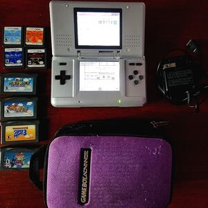 Nintendo DS Handheld Console - Silver with Purple Case & 8 Games